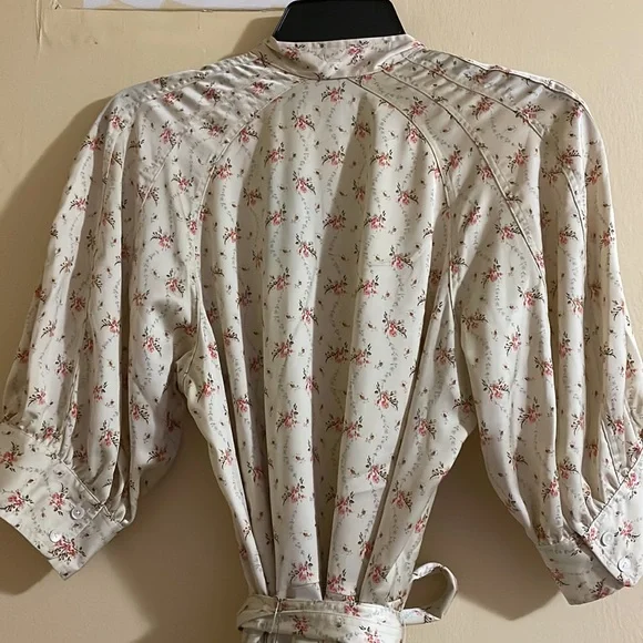 Polo Ralph Lauren Gorgeous Women’s Tie - Waist Puff Sleeve Dress - Picture 3 of 9